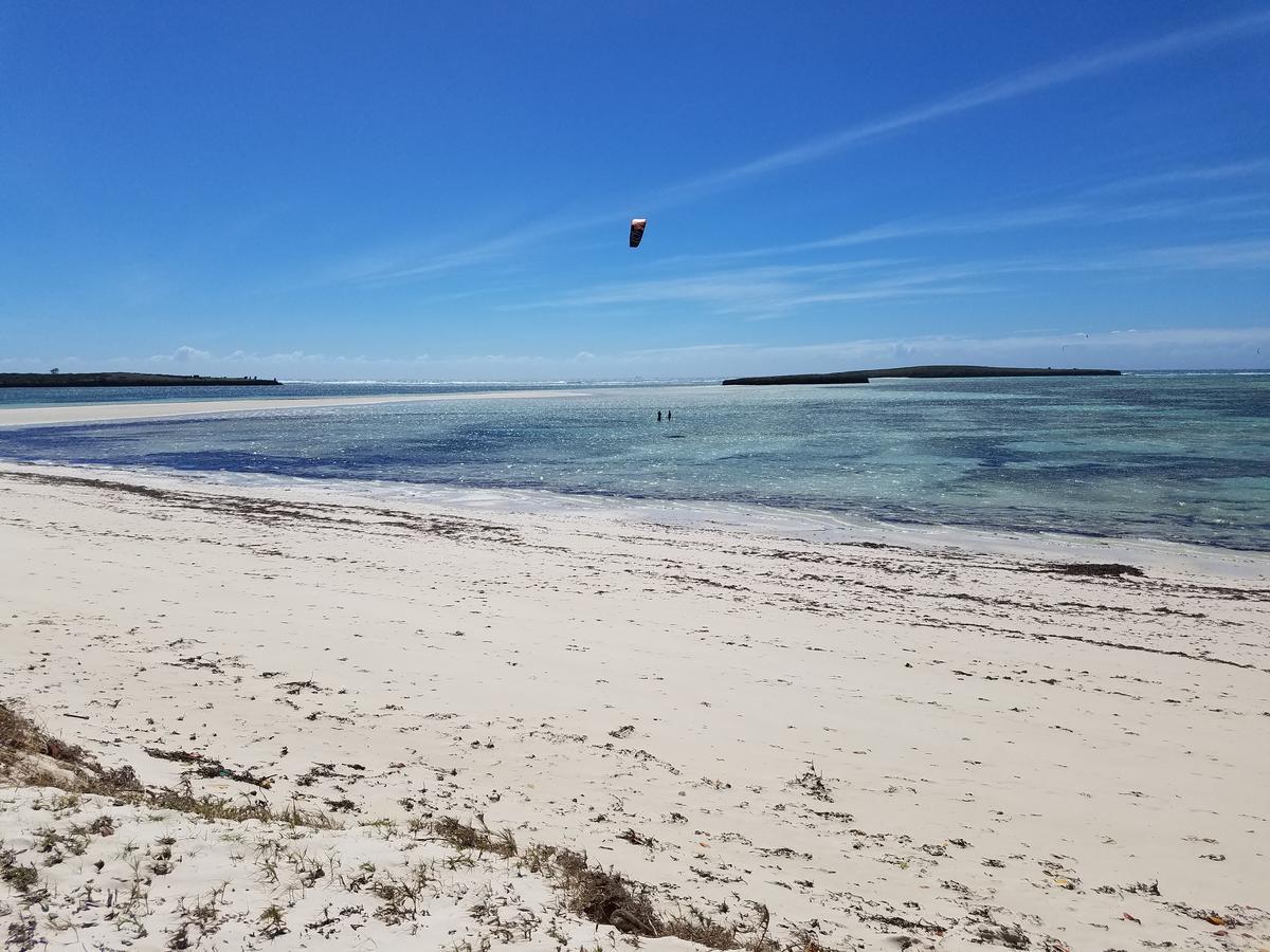 Kiteparadise-Madagascar Hotel Antsiranana Kültér fotó